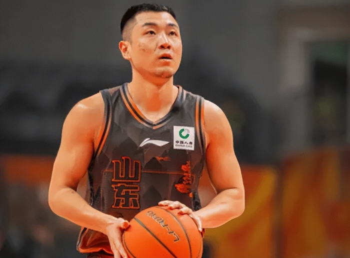 山东99-75战胜宁波 球员评价：3人优秀，5人及格，2人低迷|山东队|德雷克·鲍威尔|诺曼·鲍威尔|高诗岩|陈林坚_新浪体育_新浪新闻