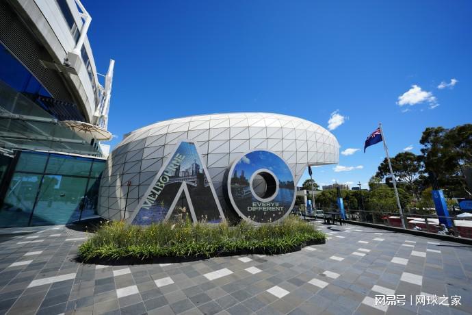 张帅战日俄强档冲决赛，佩古拉害怕毒奶，德约小紫薇被严重看衰